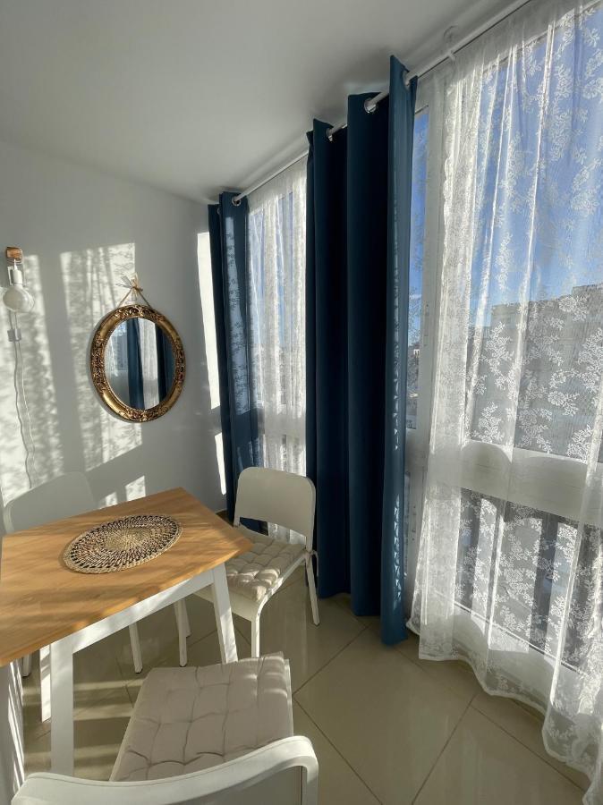Studio Eldorado Арона Екстериор снимка